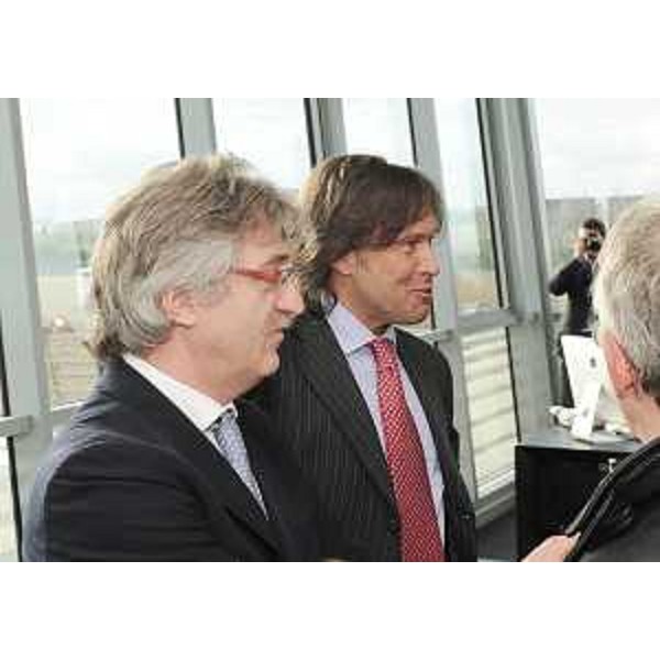 Renzo Tondo (Presidente Friuli Venezia Giulia) e Sergio Bini (Presidente e AD Euro&Promos Group) all'inaugurazione della nuova sede direzionale della società cooperativa di servizi Euro&Promos Group nella ZIU-Zona Industriale Udinese. (Udine 19/11/10)