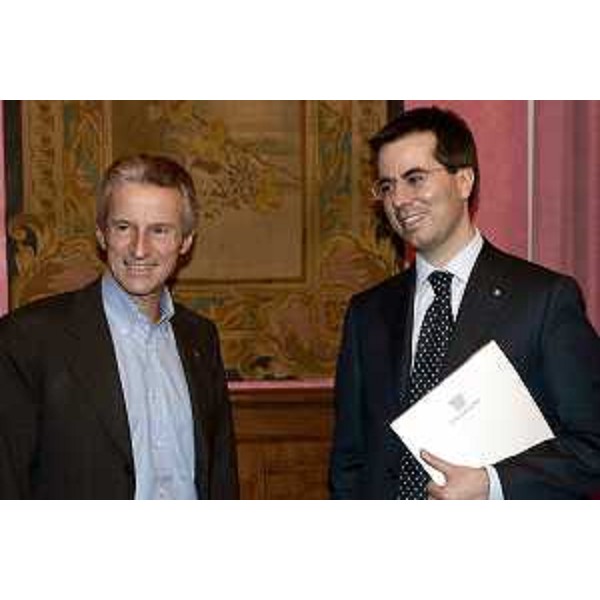 Riccardo Illy (Presidente Regione Friuli Venezia Giulia) con Matteo Colaninno (Presidente Giovani Imprenditori) alla quarta edizione del Premio Nazionale Innovazione/PNI. (Roma 29/11/06)