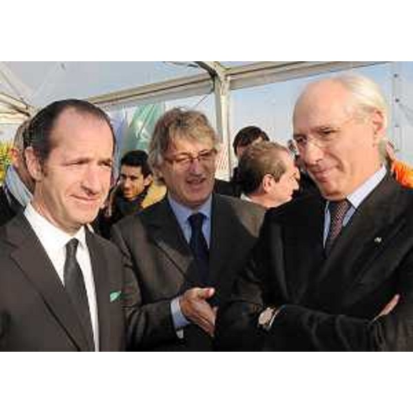 Luca Zaia (Presidente Veneto), Renzo Tondo (Presidente Friuli Venezia Giulia) e Pietro Ciucci (Presidente ANAS) all'apertura della variante alla SP 41 e del casello di Godega Sant'Urbano della A28. (Godega Sant'Urbano 10/12/10)