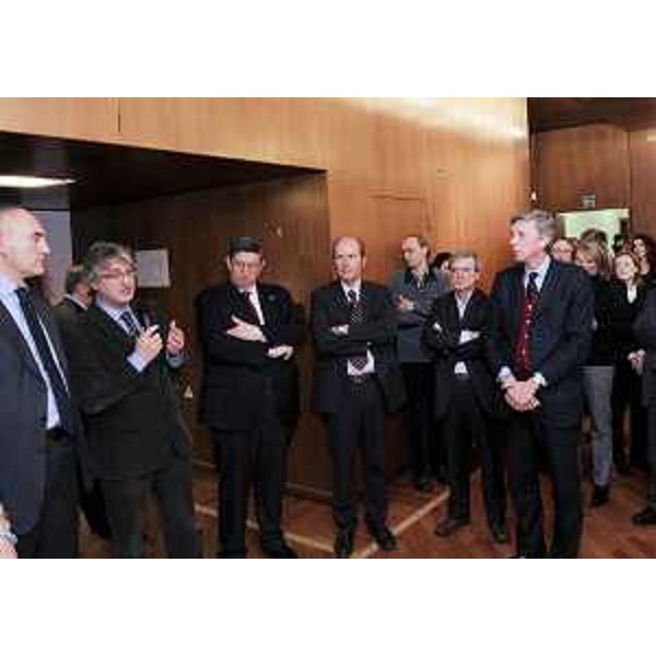 Renzo Tondo (Presidente Friuli Venezia Giulia) e Maurizio Franz (Presidente Consiglio regionale) nel corso del tradizionale scambio di auguri, in Consiglio regionale. (Trieste 17/12/10)