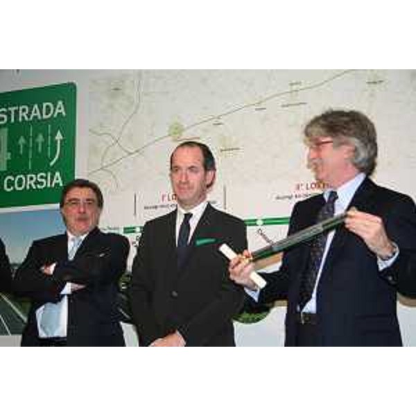 Renato Chisso (Assessore Trasporti Veneto), Luca Zaia (Presidente Veneto) e Renzo Tondo (Presidente Friuli Venezia Giulia) alla cerimonia per l'avvio del primo lotto "Quarto d'Altino-San Donà di Piave" della terza corsia della A4. (Quarto d'Altino 22/12/10)