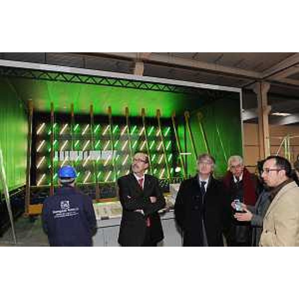 Renzo Tondo (Presidente Friuli Venezia Giulia) visita il sito produttivo della Sangalli Group nella zona industriale dell'Aussa Corno. (San Giorgio di Nogaro 14/01/11)
