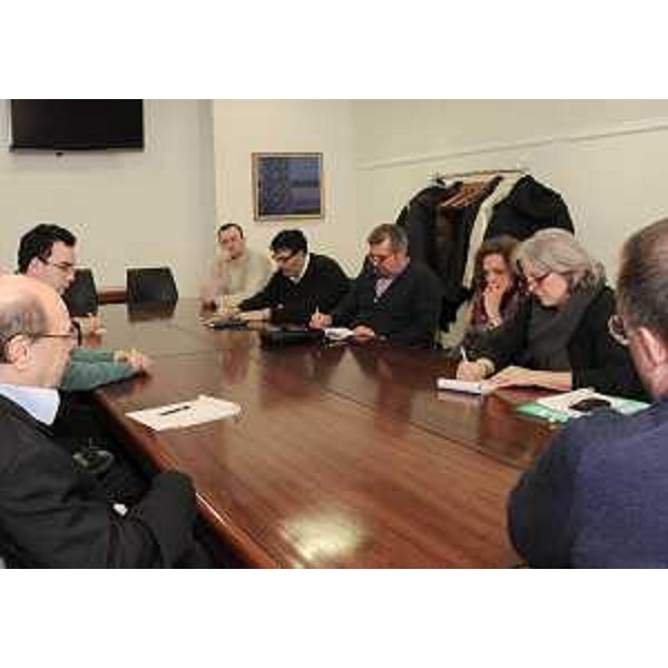 Vladimir Kosic (Assessore regionale Salute) incontra rappresentanti delle organizzazioni sindacali di riferimento dei dipendenti dell'Ospizio Marino di Grado insieme a funzionari della direzione Lavoro della Regione. (Udine 27/01/11)