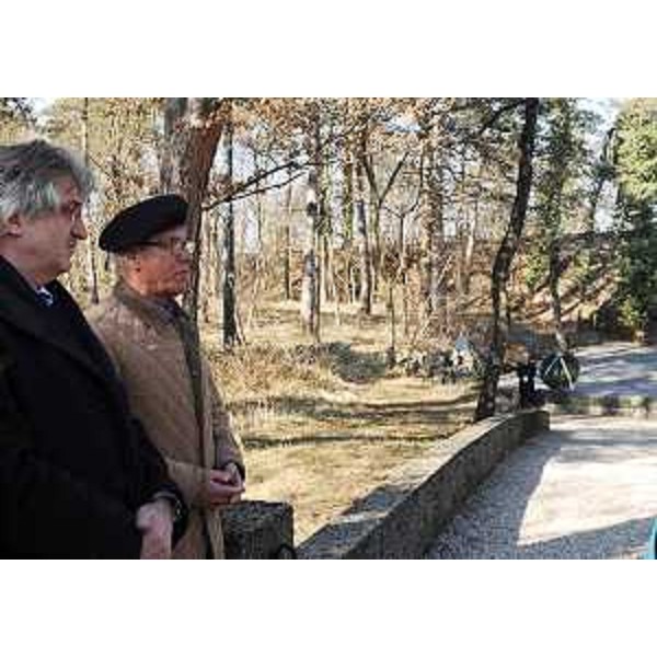 Renzo Tondo (Presidente Friuli Venezia Giulia) alla celebrazione della Giornata del Ricordo alla Foiba di Monrupino. (Trieste 10/02/11)