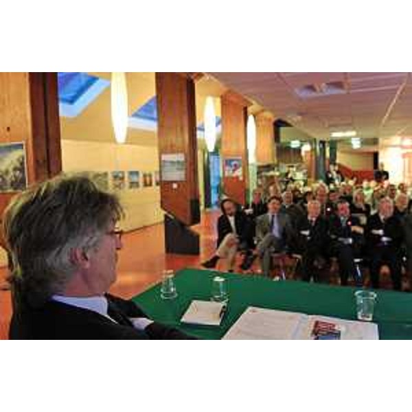 Renzo Tondo (Presidente Friuli Venezia Giulia) al convegno "Apri il tuo Cuore alla Ricerca" organizzato dall'Associazione nazionale Medici cardiologi ospedalieri e dalla Fondazione 'Per il tuo Cuore'. (Arta Terme 12/02/11)