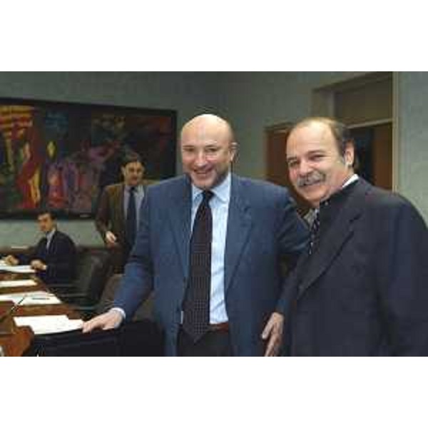 Gianfranco Moretton (Vicepresidente e Assessore regionale all'ambiente, lavori pubblici e protezione civile) con Enrico Bertossi (Assessore regionale alle attività produttive)