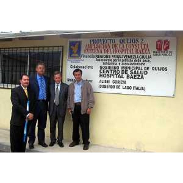 Roberto Antonaz (Assessore Regionale all'istruzione, cultura, sport e pace) sul progetto per la cooperazione internazione in Ecuador (Ecuador, 10/08/05)