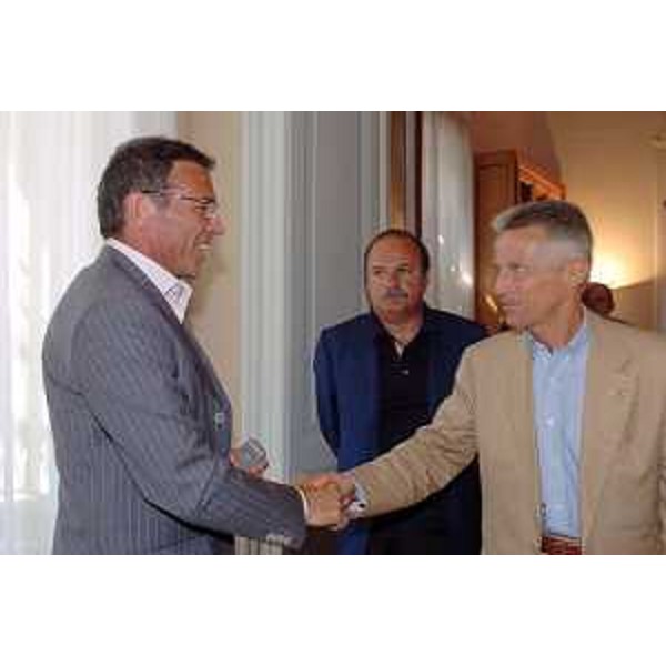 Riccardo Illy (Presidente Regione Friuli Venezia Giulia), Jorg Haider (Governatore della Carinzia) e Gianfranco Moretton (Assessore Regionale all'ambiente, lavori pubblici e protezione civile) (Villa Chiozza di Cervignano, 02/08/05)