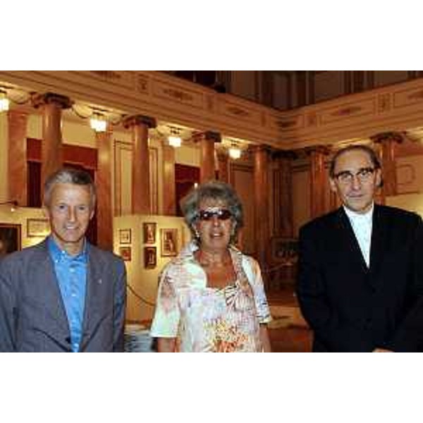 Riccardo Illy (Presidente Regione Friuli Venezia Giulia), Angela Buttiglione e Franco Battiato alla consegna del Premio Lucchetta (Trieste, 23/07/05)
