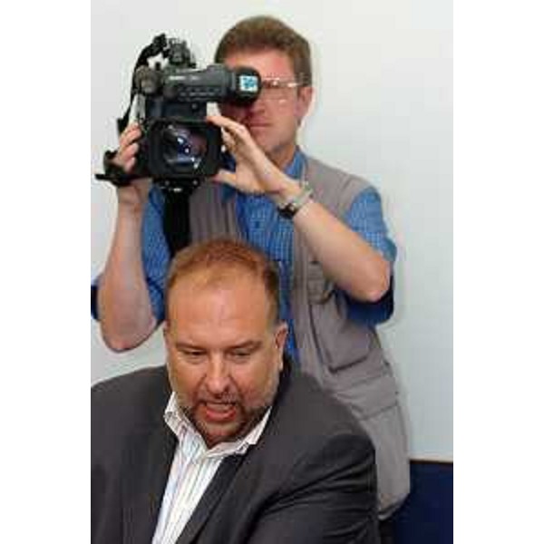 Roberto Cosolini (Assessore Regionale al lavoro, formazione, università e ricerca) alla conferenza stampa (Trieste, 12/07/05)
