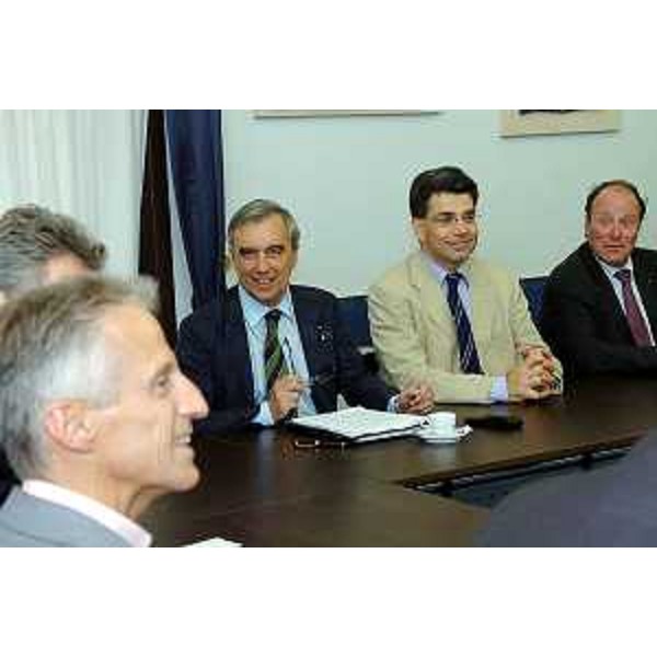 Riccerdo Illy (Presidente Regione Friuli Venezia Giulia) e Mario Diego (Presidente dell'Unione triveneta dei Consigli dell'Ordine degli Avvocati) (Trieste, 11/07/05)