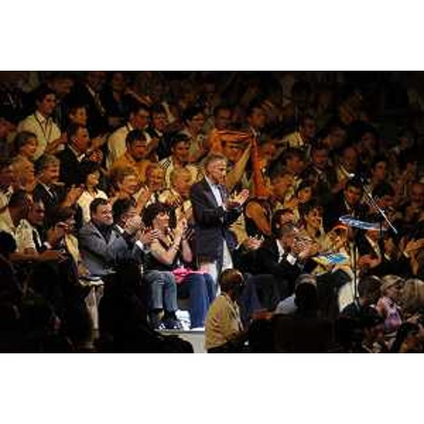 Riccardo Illy (Presidente Regione Friuli Venezia Giulia) alla cerimonia d'apertura delle gare olimpiche EYOF 2005 (Lignano, 03/07/05)