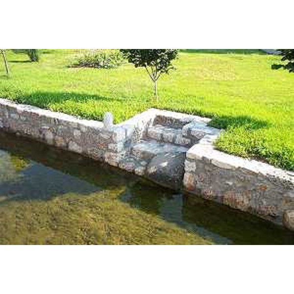 Cavazzo Carnico: consegna dei lavori di manutenzione della Roggia. (Cavazzo Carnico 24/06/05)