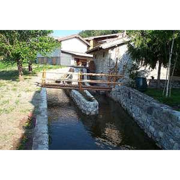 Cavazzo Carnico: consegna dei lavori di manutenzione della Roggia. (Cavazzo Carnico 24/06/05)