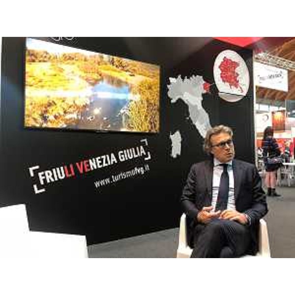 L’assessore regionale al Turismo, Sergio Emidio Bini, presente alla 55. edizione di Ttg Incontri, il principale marketplace del turismo B2B in corso di svolgimento alla fiera di Rimini