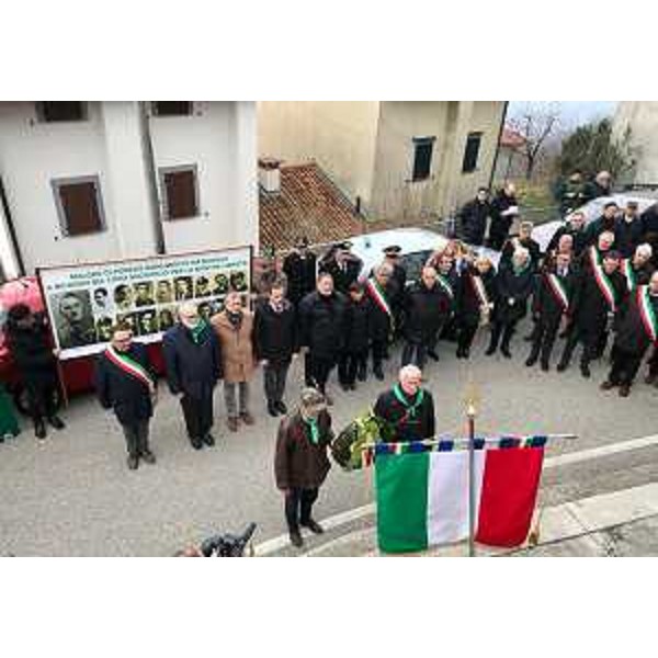 Il governatore del Friuli Venezia Giulia in occasione della commemorazione del 75° anniversario dell'eccidio delle Malghe di Porzus a Canebola. (Foto ARC Pironio)