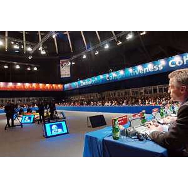 Riccardo Illy (Presidente Regione Friuli Venezia Giulia) all'Assemblea delle Regioni d'Europa - ARE (Wroclaw, 19/05/05)