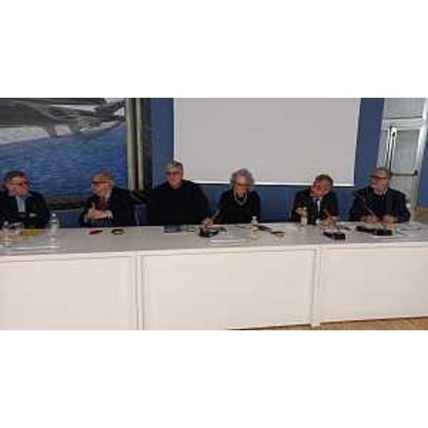 Il tavolo dei relatori al convegno di Roveredo in Piano - Il tavolo dei relatori al convegno di Roveredo in Piano