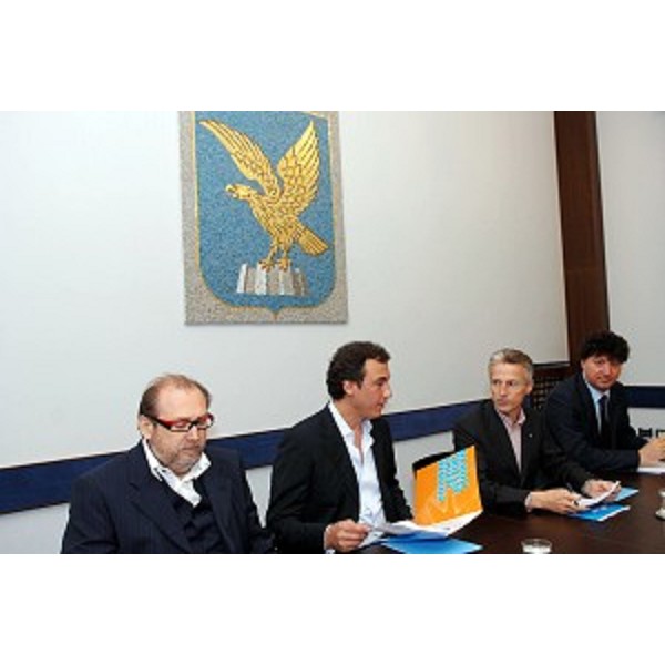 Riccardo Illy alla conferenza stampa sul Festivalbar (Trieste, 26/05/06)