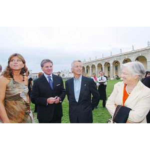 Illy (Presidente FVG) a Villa Manin di Passariano. (Villa Manin di Passariano 07/07/05)